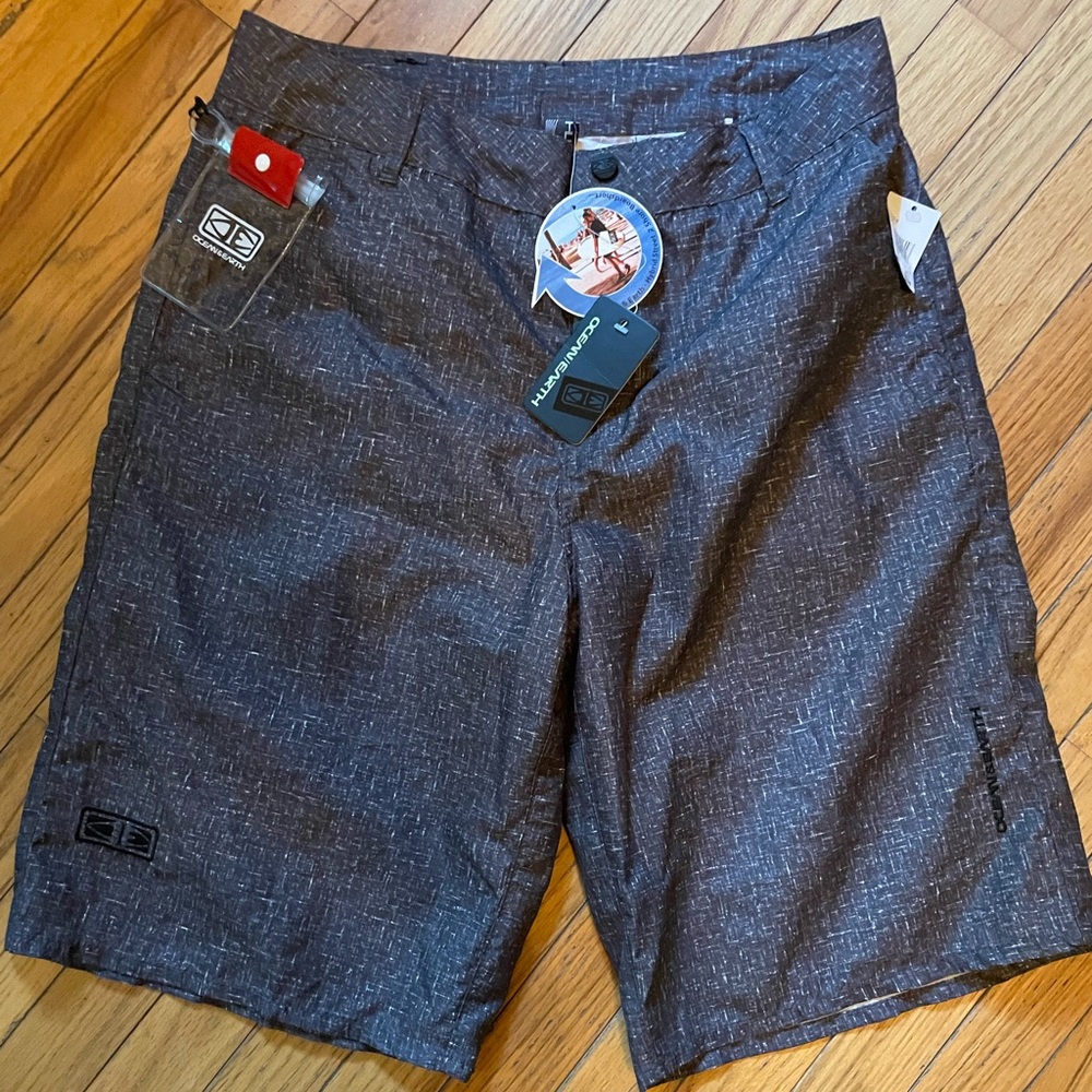 Ocean & Earth Hybrid Shore 2 Street Walkshort
